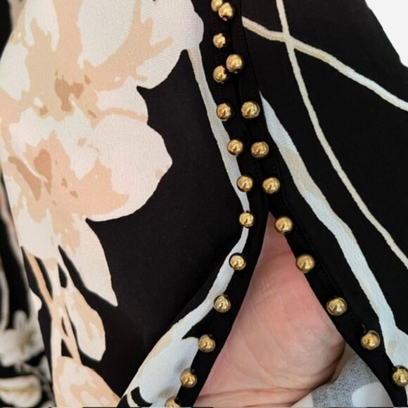 JM Collection Woman tunic, with Gold foil print accents and Studded Split-Sleeve - Picture 11 of 13